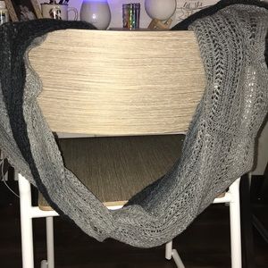 Infinity scarf, very light!